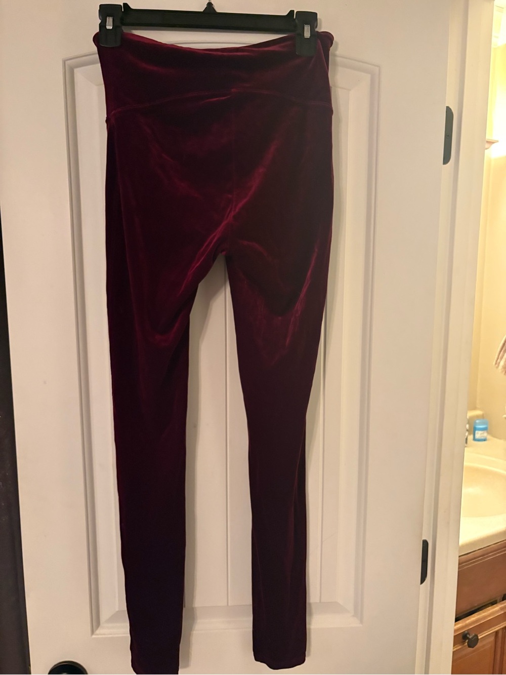 SPANX Velvet Leggings - Burgundy